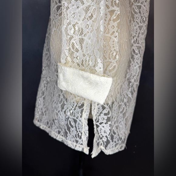 🤍Vintage Lacy Afternoon by Shell Kepler Sheer Lace Blouse - Size Medium🤍 - Picture 5 of 10